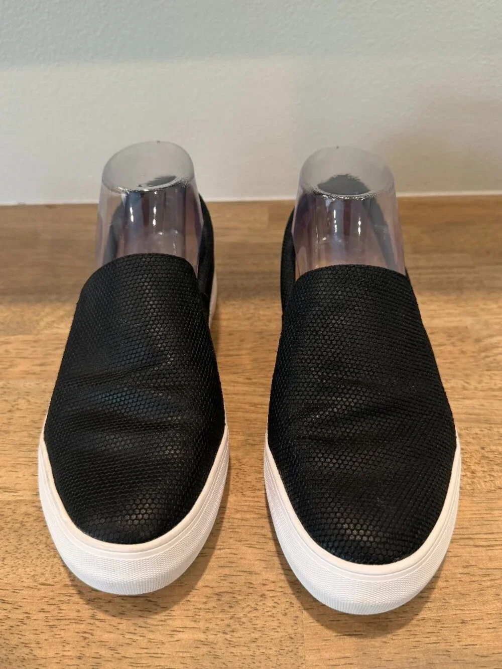Vince Camuto Kanesya Black Leather Slip On Platform Sneakers 7.5 - Picture 4 of 9